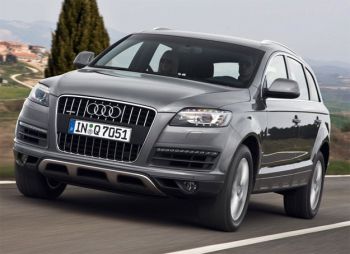 Audi Q7 6.0 V12 TDI Quattro 500KM