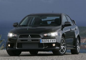 Mitsubishi Lancer Evolution 2.0 295KM